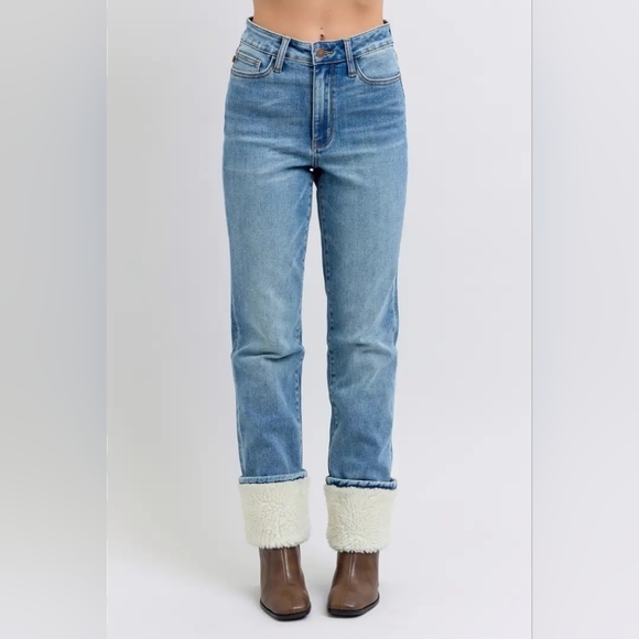 Judy Blue Denim - High Waisted Shearling Cuff Straight